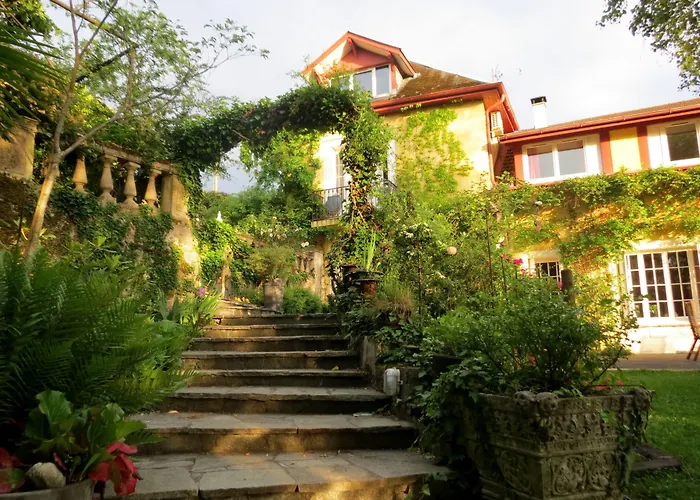 Demeure D'hotes L'hermitage לינה וארוחת בוקר