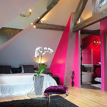 Demeure D'hotes L'hermitage Bed & Breakfast Mouxy